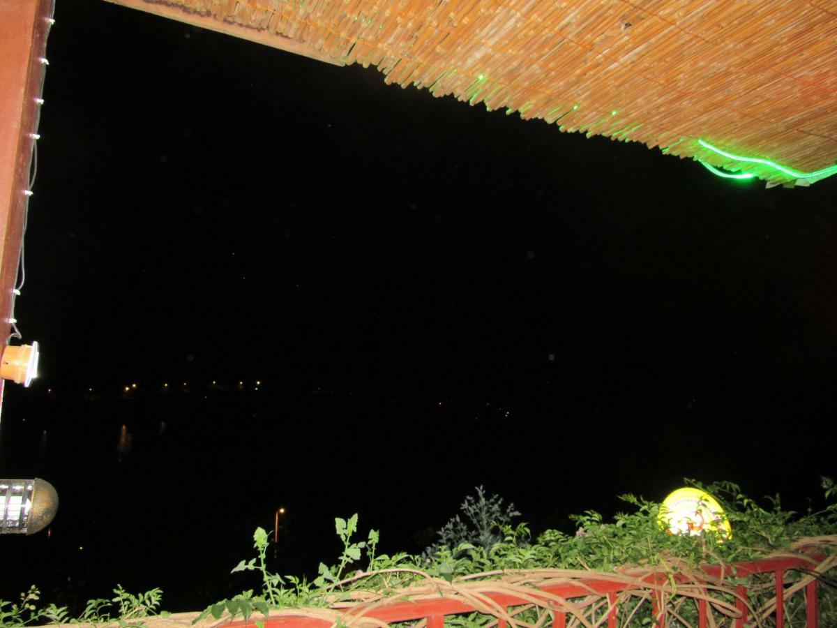 Rebero Kivu Resort Kibuye ภายนอก รูปภาพ
