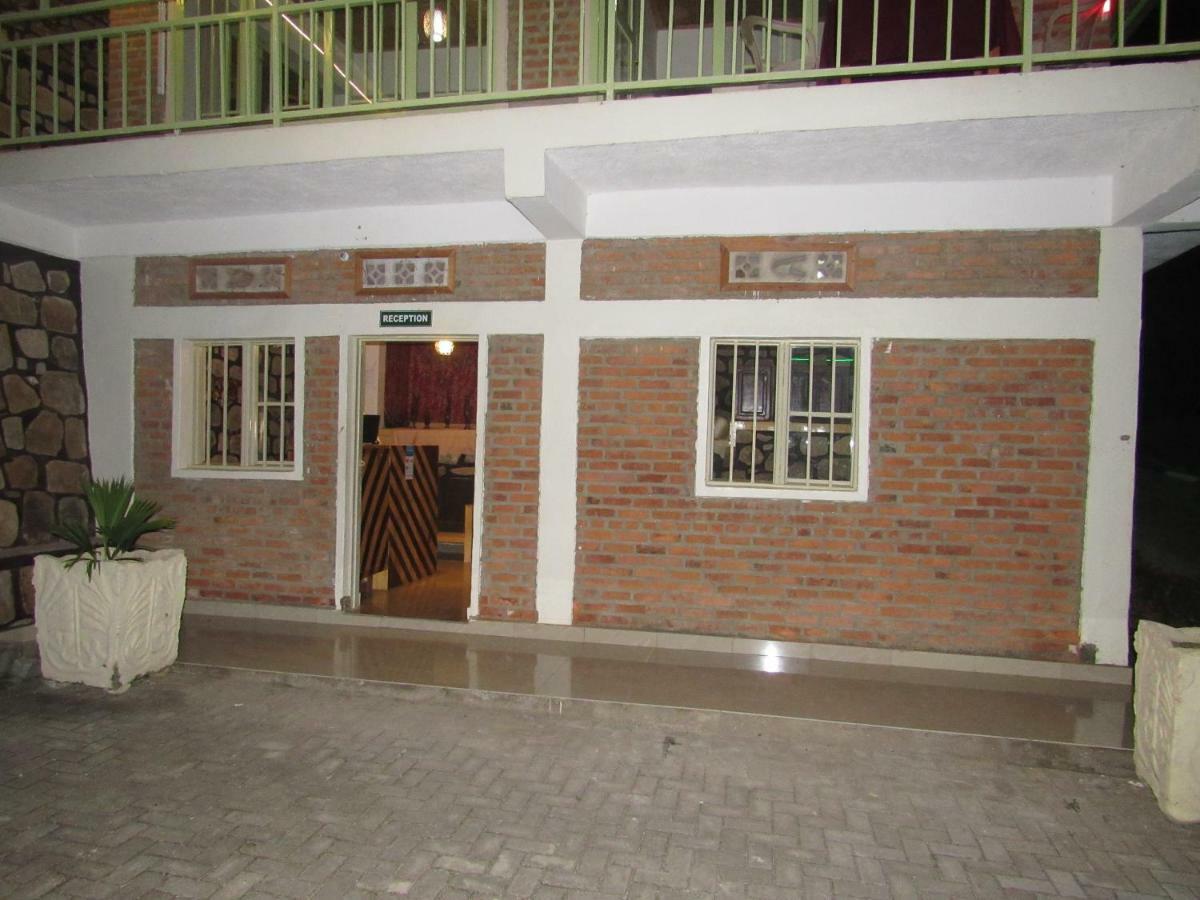 Rebero Kivu Resort Kibuye ภายนอก รูปภาพ