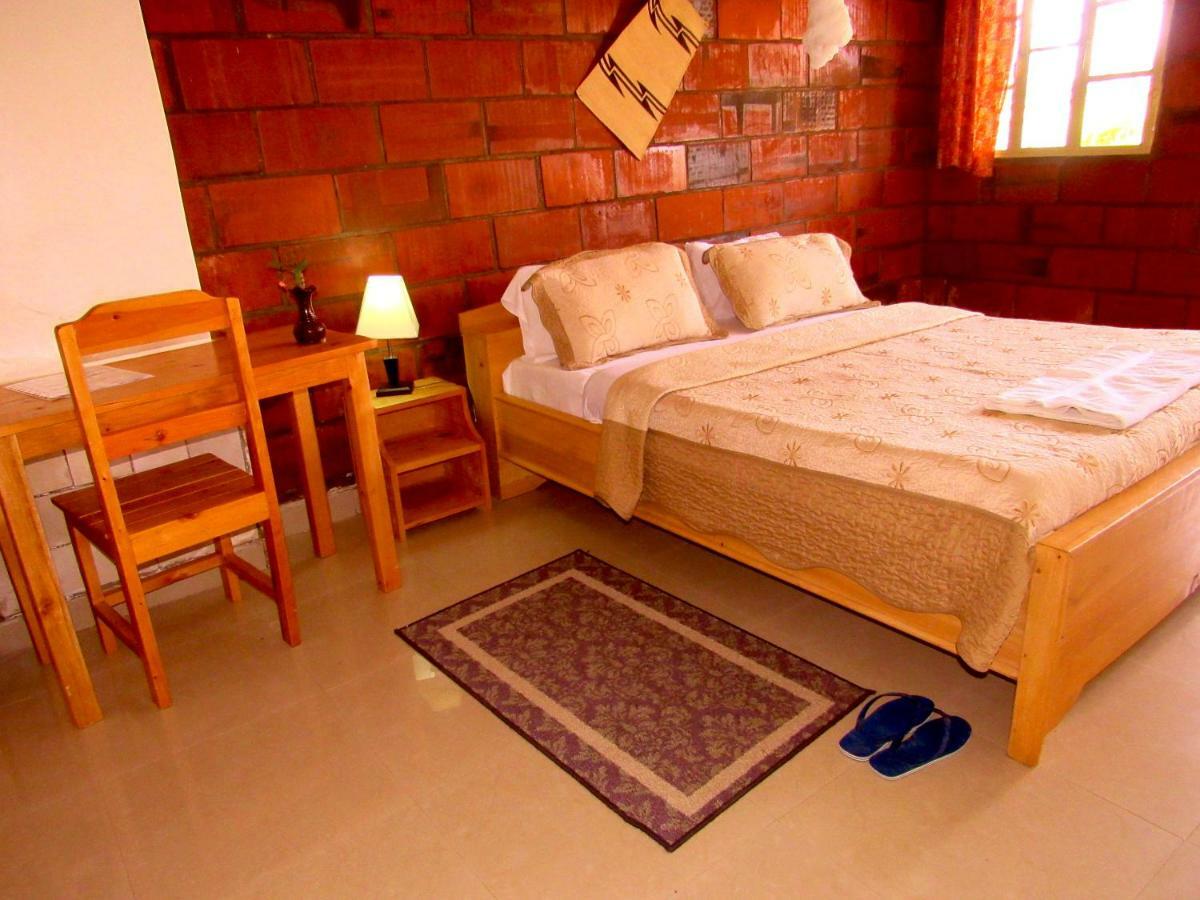 Rebero Kivu Resort Kibuye ภายนอก รูปภาพ